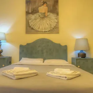 large-and-bright-apartment-in-the-city-center-goslm2.hotelssaintjulians.com/